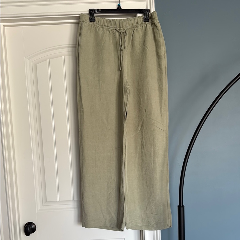Women’s Olive Green Casual Pants